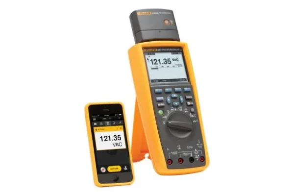 Key features Equipped with new functionality Now compatible with Fluke Connect mobile app and all Fluke FC enabled test tools with optional ir3000 FC infrared connector (sold separately). Let your team see what you see in an instant with ShareLive™ video call (requires Fluke Connect mobile app and ir3000 FC wireless connector). TrendCapture quickly graphically displays logged data session to quickly determine whether anomalies may have occurred. Limited lifetime warranty.
