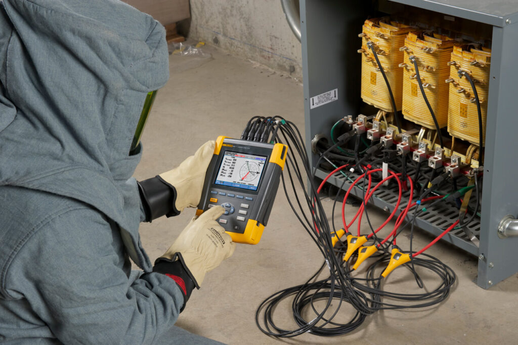 Temperature can be a sign of trouble ahead. With Fluke thermal cameras you can detect issues before they become problems.