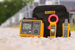Temperature can be a sign of trouble ahead. With Fluke thermal cameras you can detect issues before they become problems. Fluke GFL-1500 Solar Ground Fault Locator