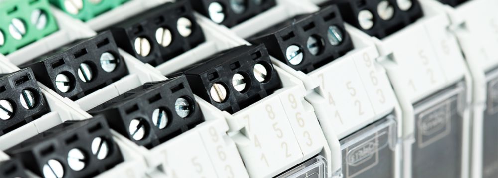 Key features:- Compact: Dual-channel modules for almost all functions Time-saving system for wiring: pac-Bus Broad range of applications: Can be used for SIL applications up to SIL 3 HART-capable isolators